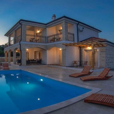 Villa Holiday Linardići Exteriér fotografie